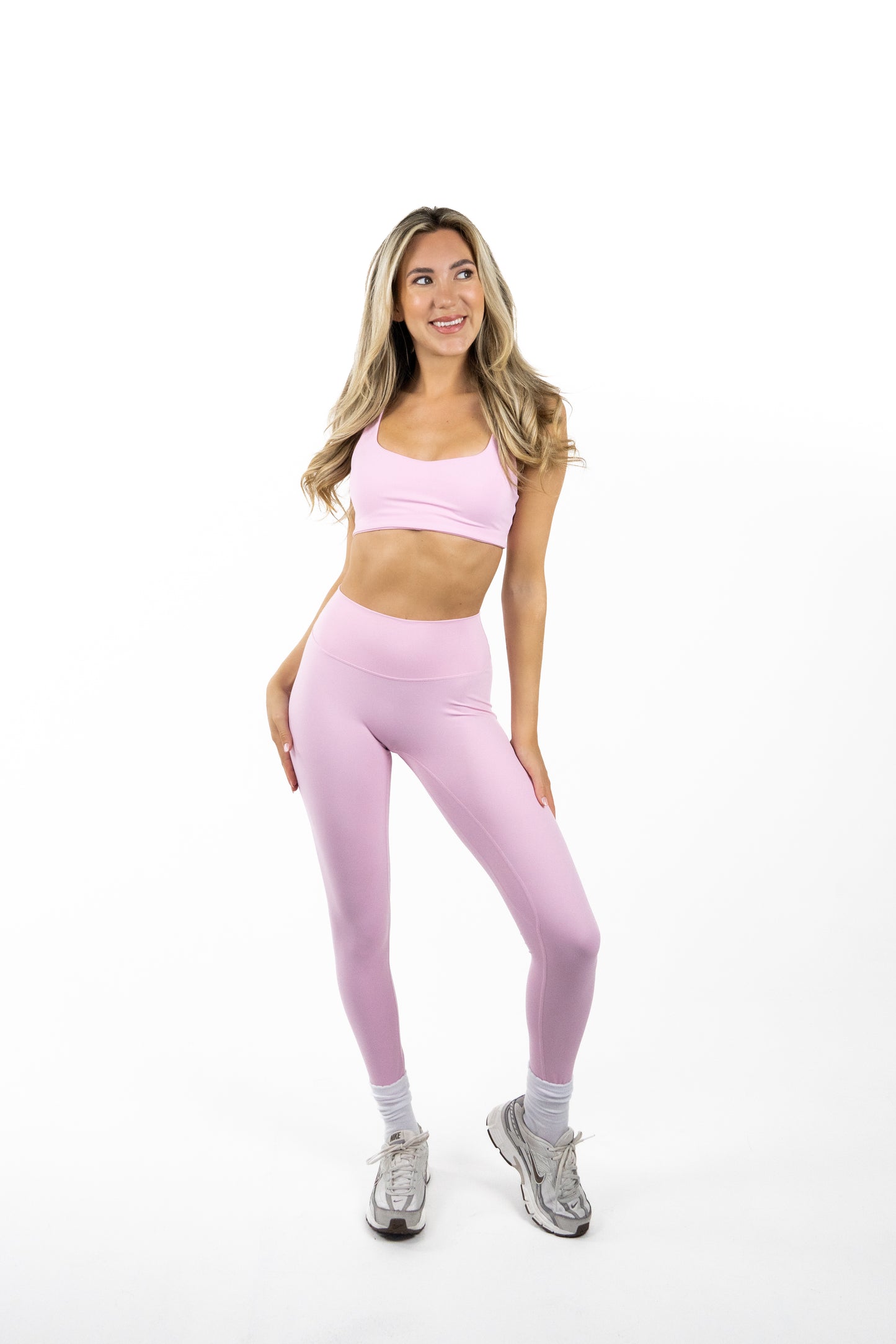 Studio Essential Sports Bra - Blossom
